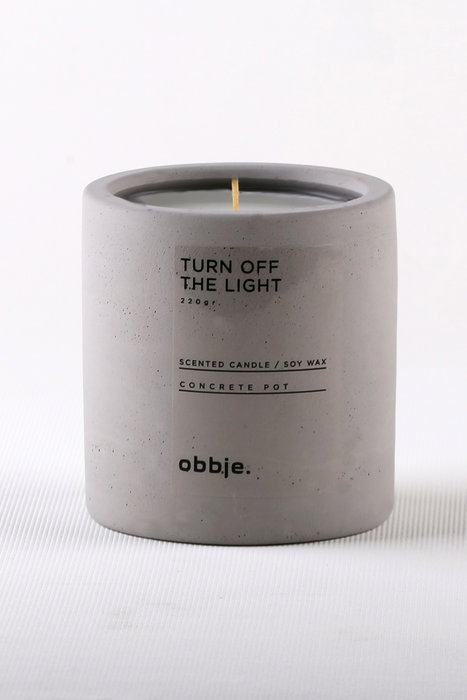 Aberto Design Vela "Turn Off The Light Verti" Hormigón, Aroma Cacao y Crema, 8.5x9 cm